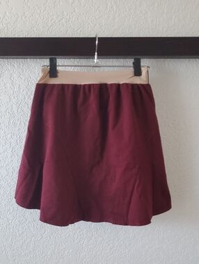 A Pea In the Pod - Maternity Skirt, Wine/ Burgundy/maroon, Size S